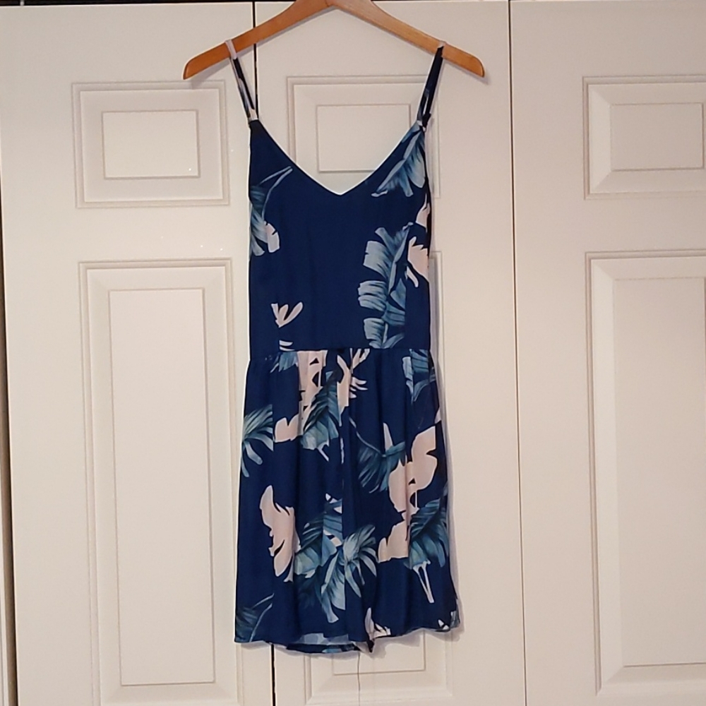 Backless romper